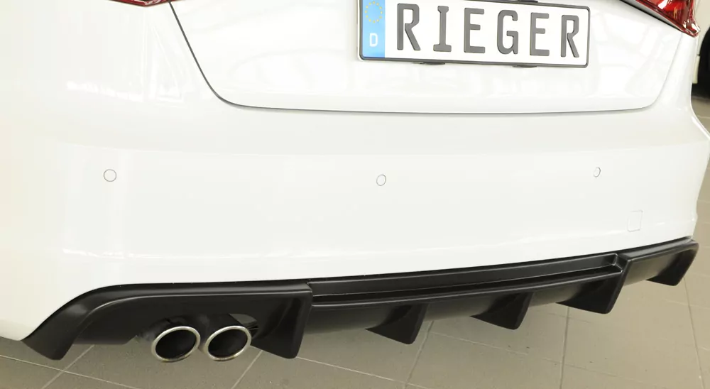 Rieger Heckeinsatz für Audi A3 (8V) - 3-tür. (Schrägheck 8V1) 07.12-08.16 (bis Facelift) carbon optik
