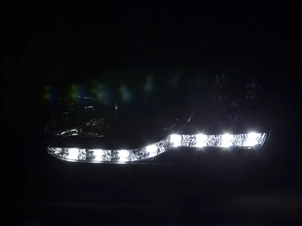 Scheinwerfer Set Daylight LED Tagfahrlicht VW Golf 4 Bj. 97-03 schwarz für Rechtslenker