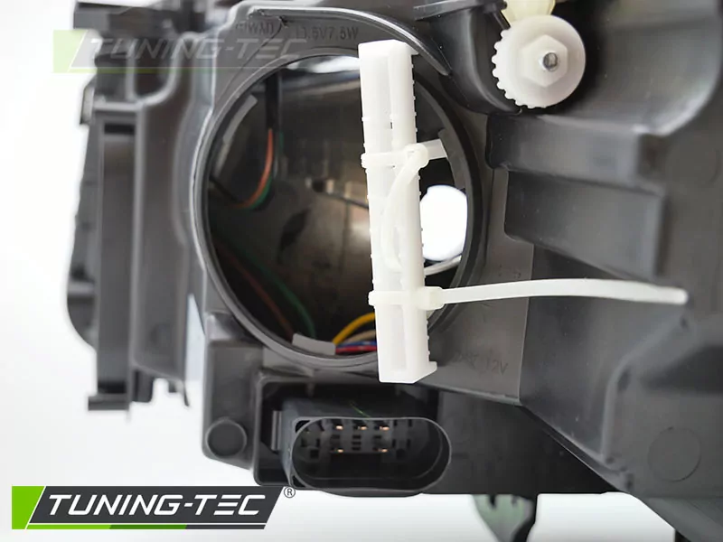 Headlight Black Right Side Tyc Fits Mercedes W176 12-18