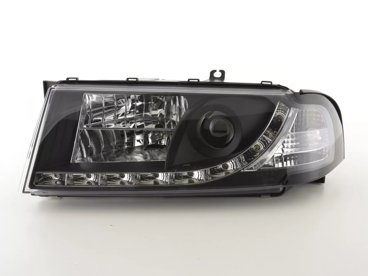 Scheinwerfer Set Daylight LED TFL-Optik Skoda Octavia Typ 1U Bj. 01-04 schwarz