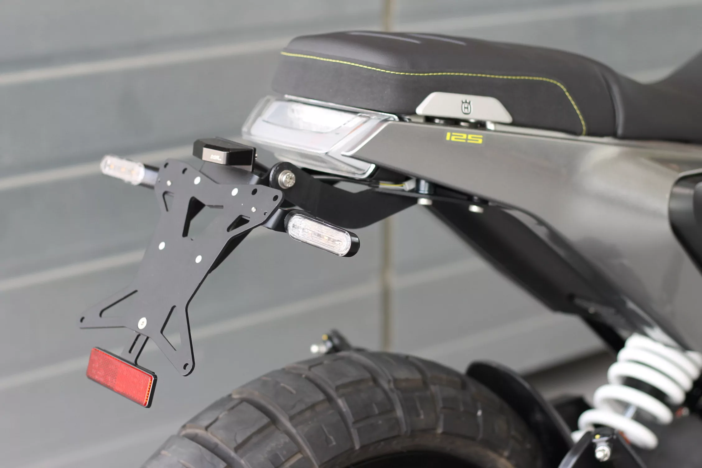 Kurzes Heck - Kennzeichenträger - Kennzeichenhalter für Husqvarna 401 Vitpilen ab 2020