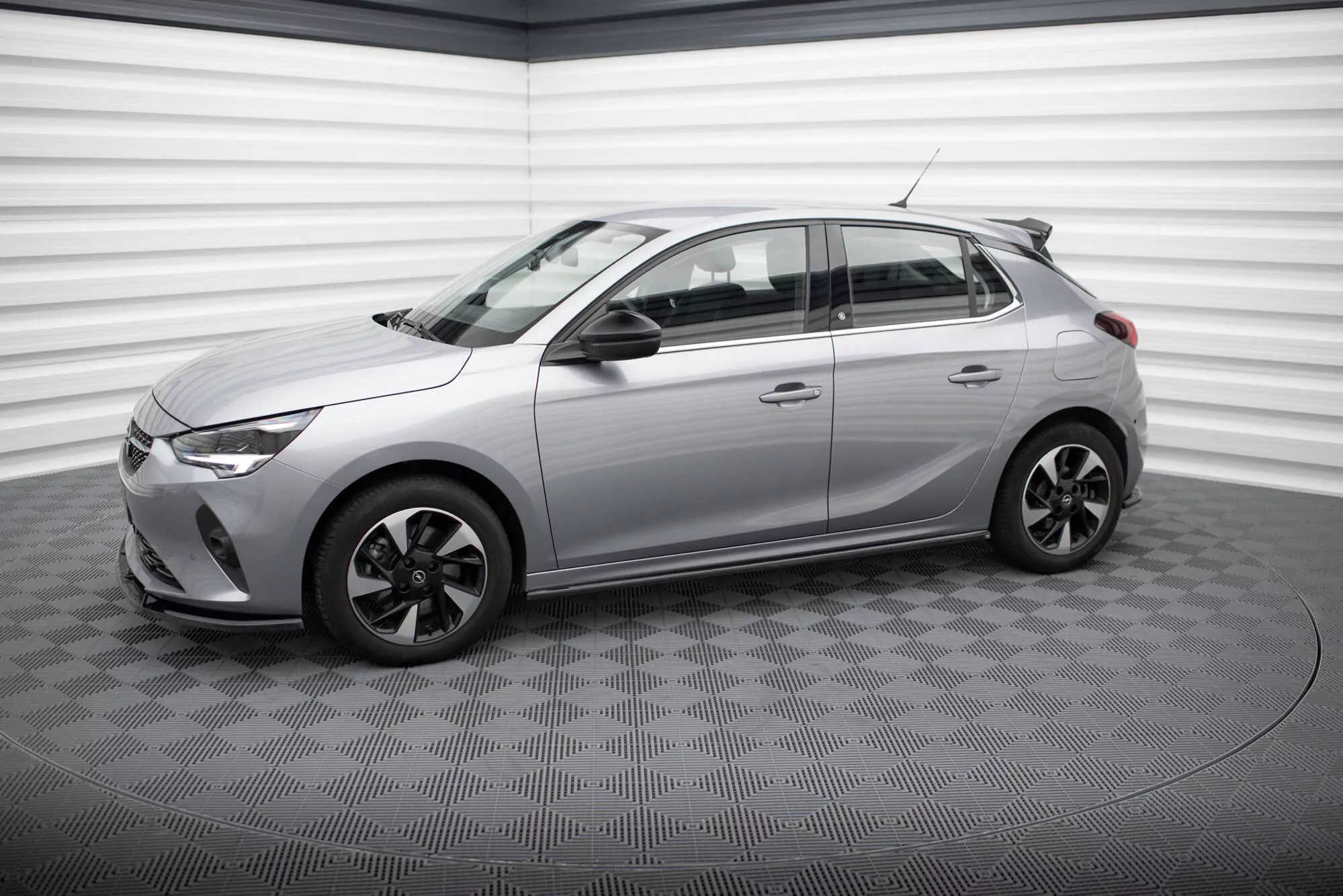 Seitenschweller Ansatz Für Opel Corsa F ( Mk6) Schwarz Hochglanz