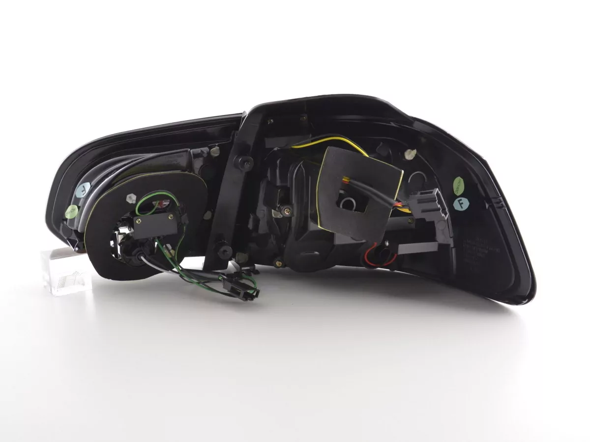 LED Rückleuchten Set VW Golf 6 Typ 1K Bj. 2008-2012 chrom mit Led Blinker für Rechtslenker