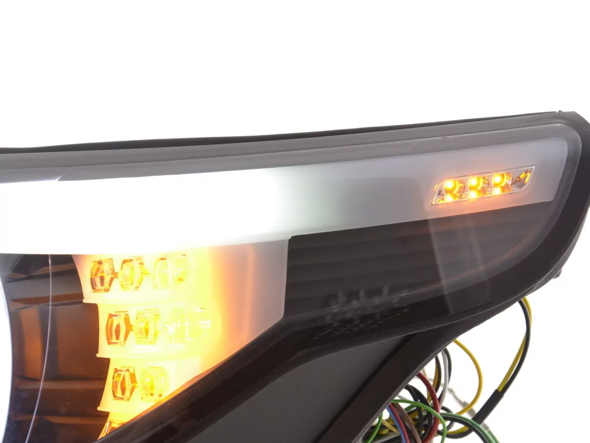 Scheinwerfer Set Xenon Angel Eyes CCFL BMW 5er E60/E61 Bj. 05-08 schwarz für Rechtslenker