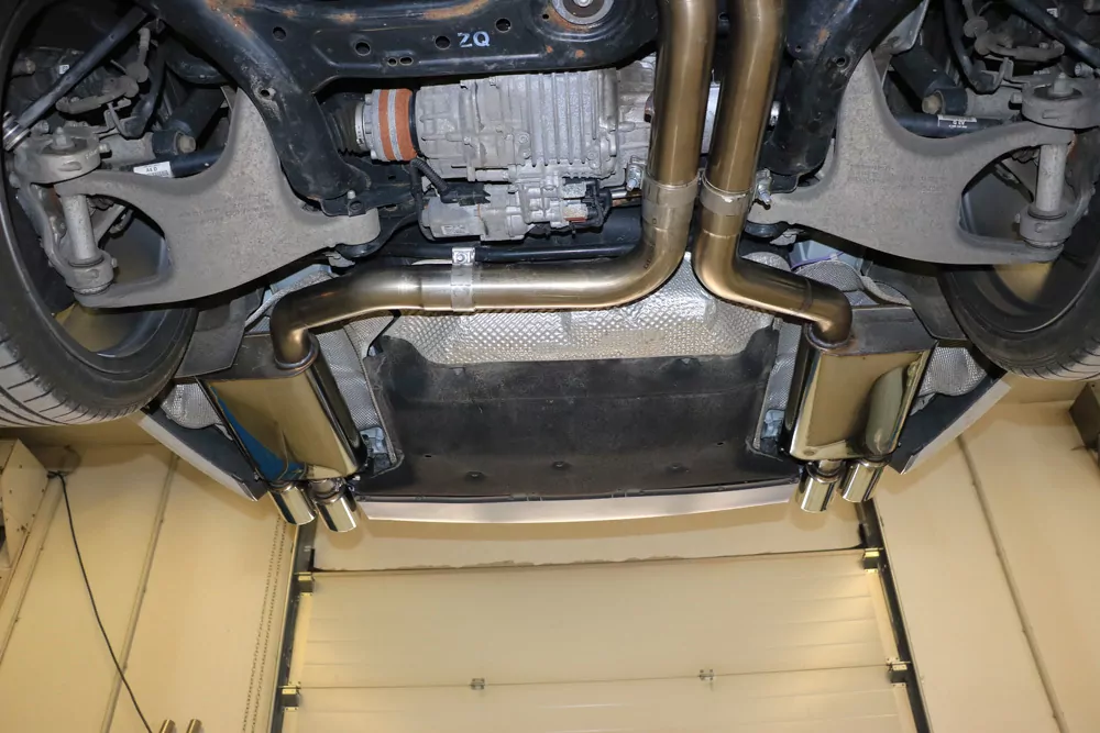 Audi S8 Typ 4H  Endschalldämpfer rechts/links zweiflutig - 2x90 Typ 25 rechts/links