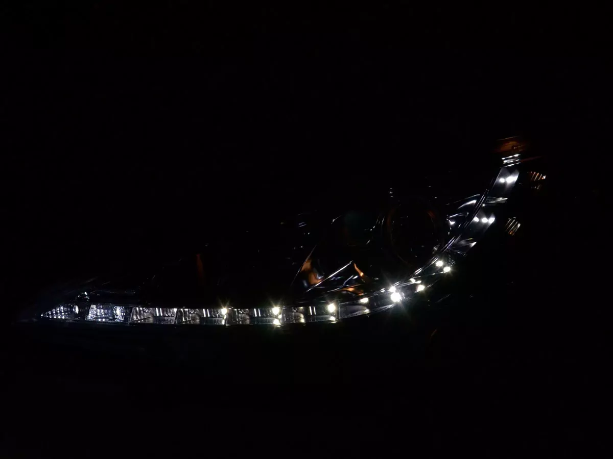 Scheinwerfer Set Daylight LED TFL-Optik Peugeot 207 Bj. 06- chrom