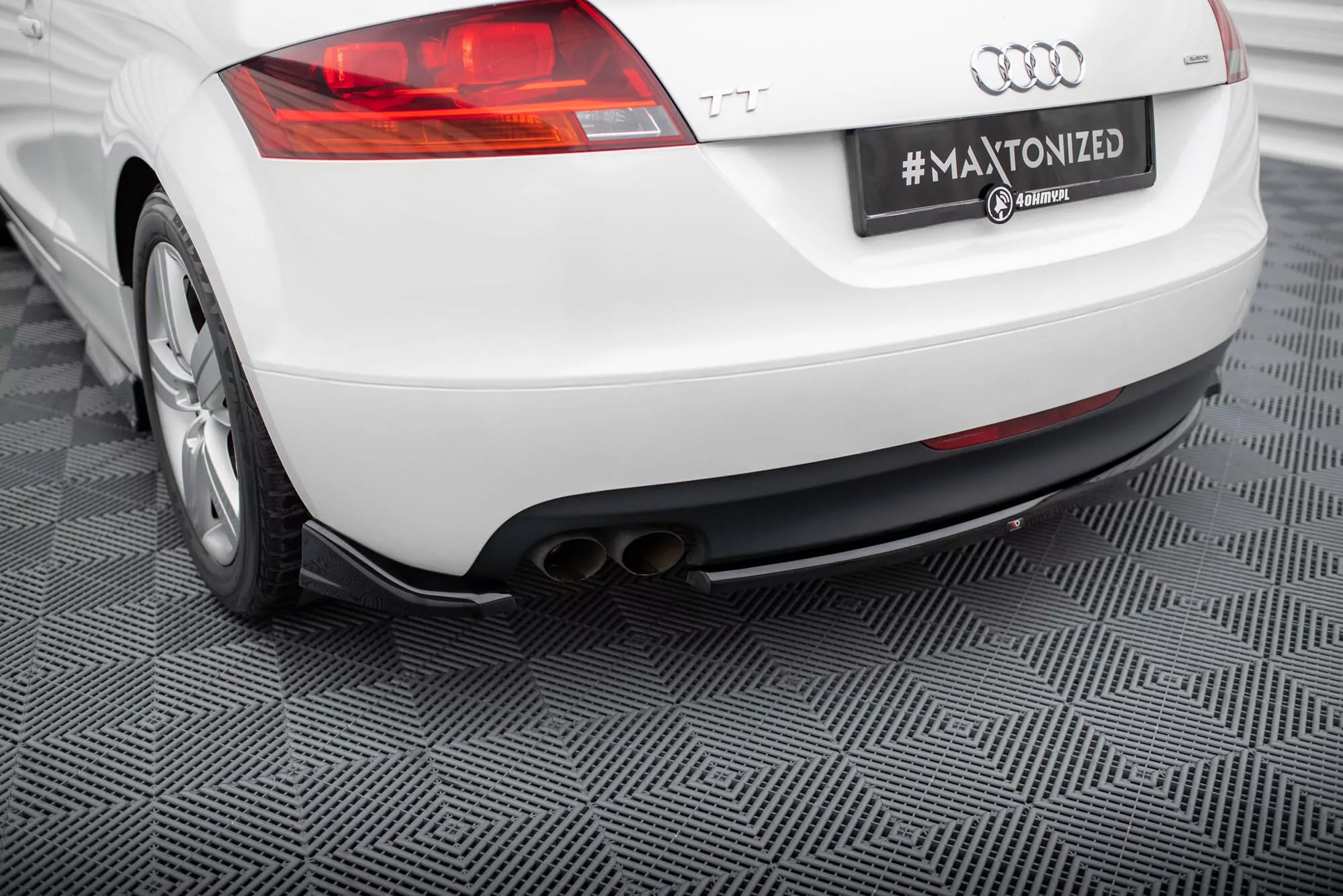 Heck Ansatz Flaps Diffusor Für Audi TT 8J Schwarz Hochglanz
