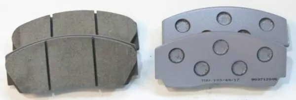 K-Sport "Race" BremsbelÃ¤ge fÃ¼r 4 und 6-Kolben Sattel Vorn (286-304 mm)