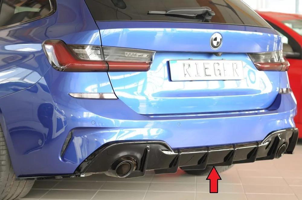Rieger Heckeinsatz (für Fzg. mit AHK) glanz schwarz für BMW 3er G20  (G3L) Lim. 03.19-06.22 (bis Facelift)