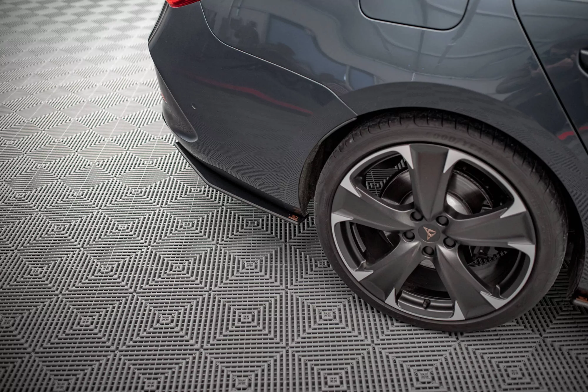 Street Pro Heck Ansatz Flaps Diffusor Für Cupra Leon ST Mk1