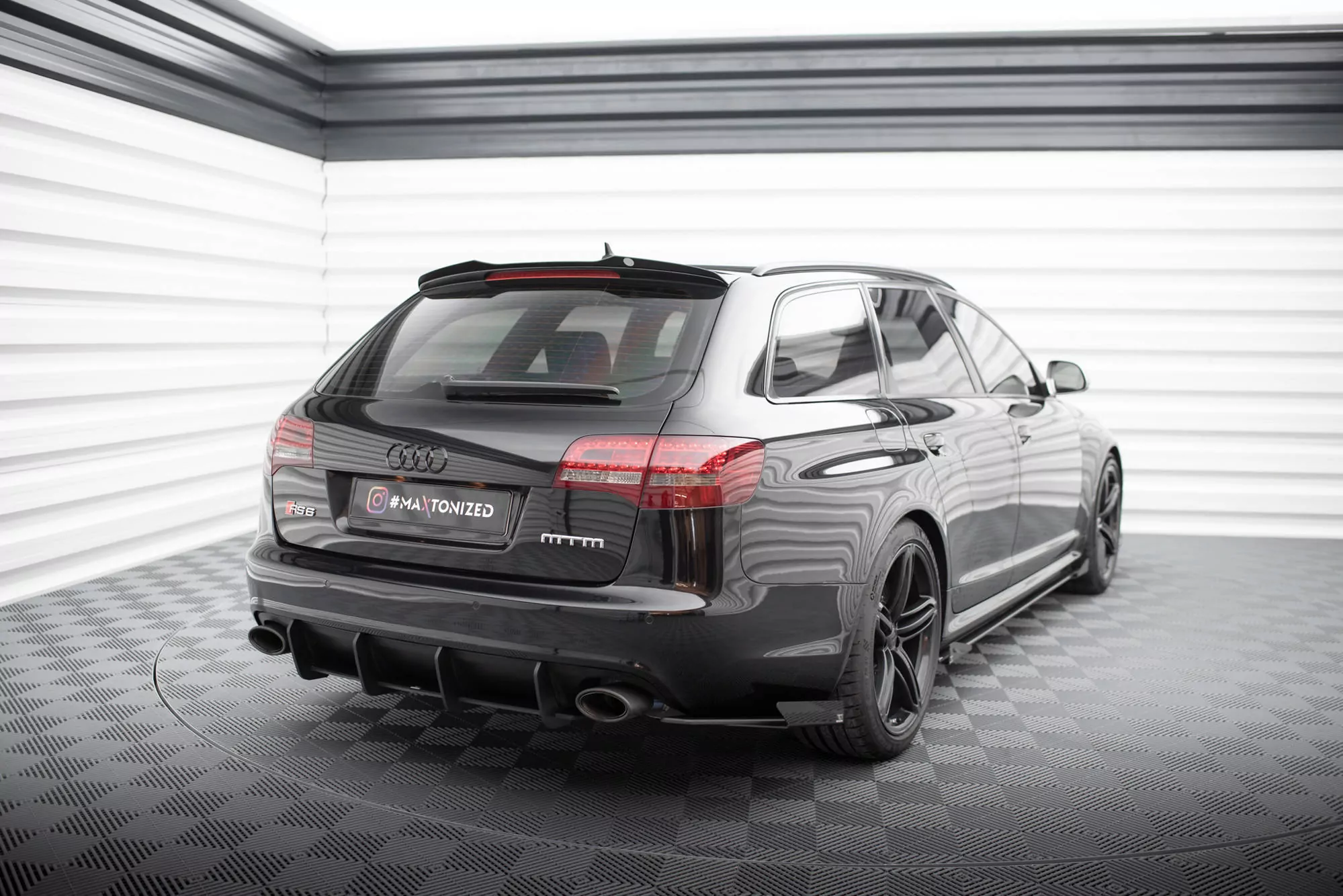 Street Pro Heck Ansatz Flaps Diffusor +Flaps Für Audi RS6 Avant C6 Schwarz Hochglanz