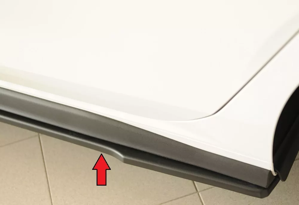 Rieger Seitenschweller links ansatz matt schwarz für VW Golf 8 GTI Clubsport 5-tür. 10.20-03.24 (bis Facelift)