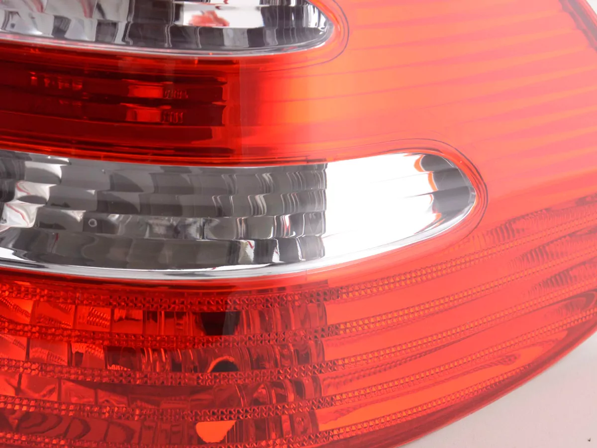 Verschleißteile Rückleuchte rechts Mercedes E-Klasse Lim. Typ W211 klar/rot