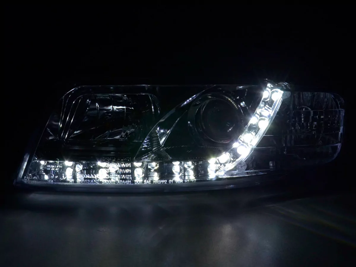 Scheinwerfer Daylight Audi A4 Typ 8E Bj. 01-04 chrom