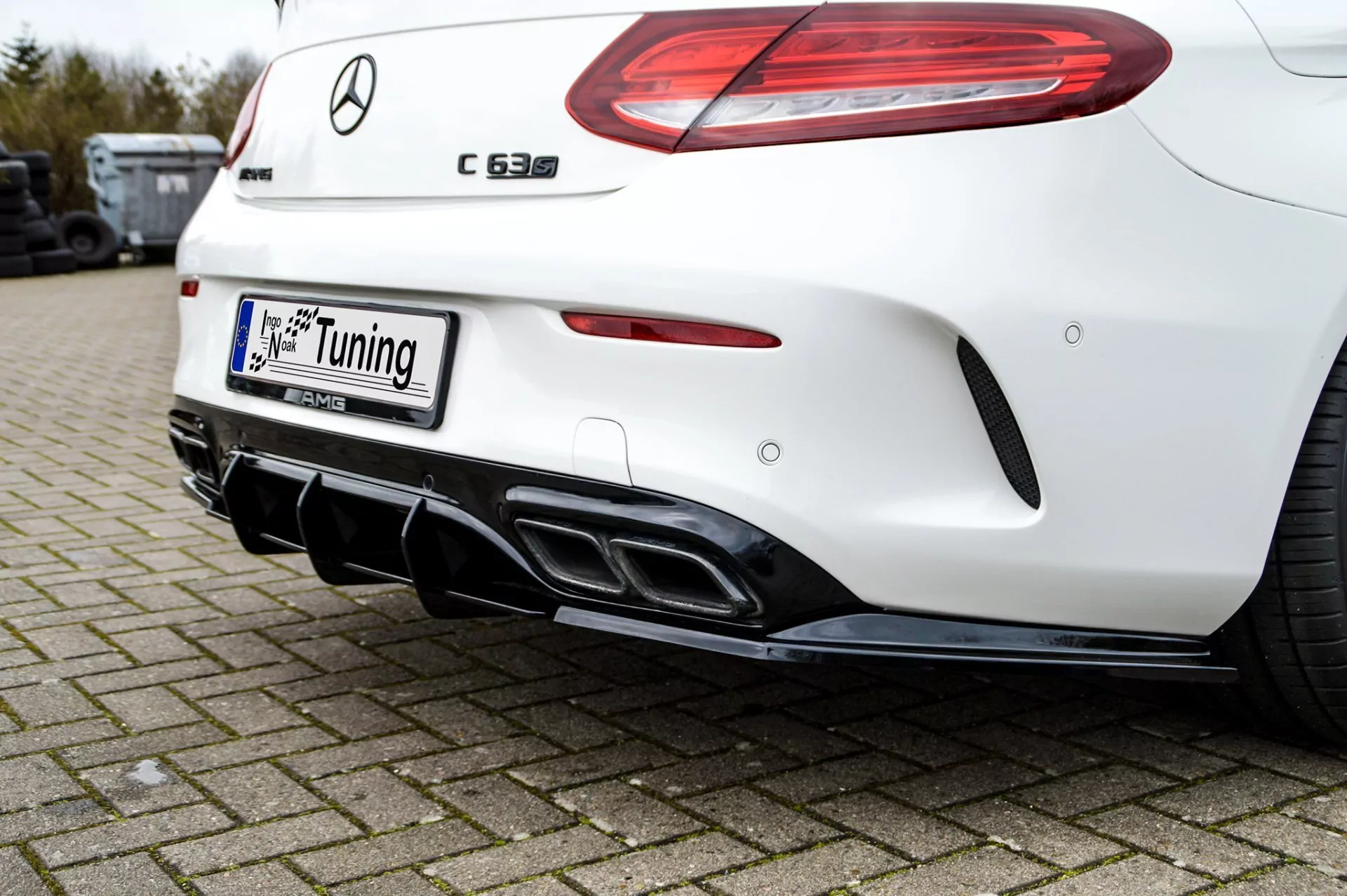 Gefräster Heckansatz mit Seitenteilen für Mercedes C-Klasse C63AMG C205/A205 Coupe Cabrio