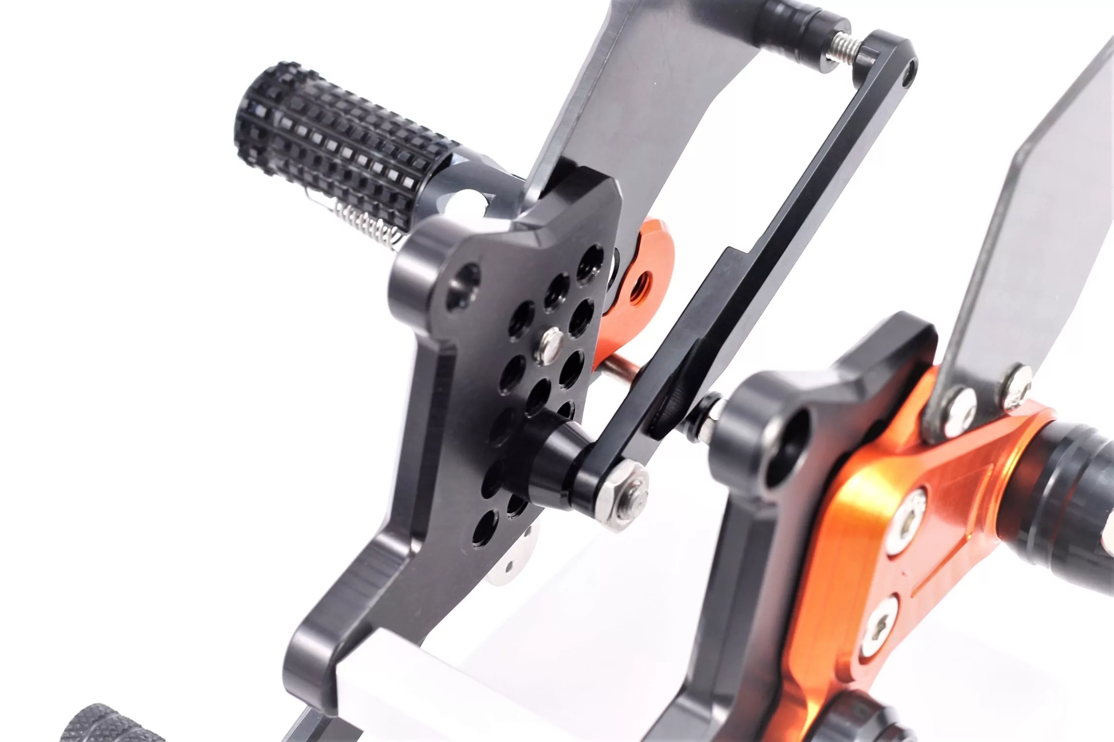 MG Biketec Sportfussrastenanlage / Rastenanlage / Fussrastenanlage mit ABE, gültig in D - A - CH für KTM 1290 Super Duke GT ab 2016-2020