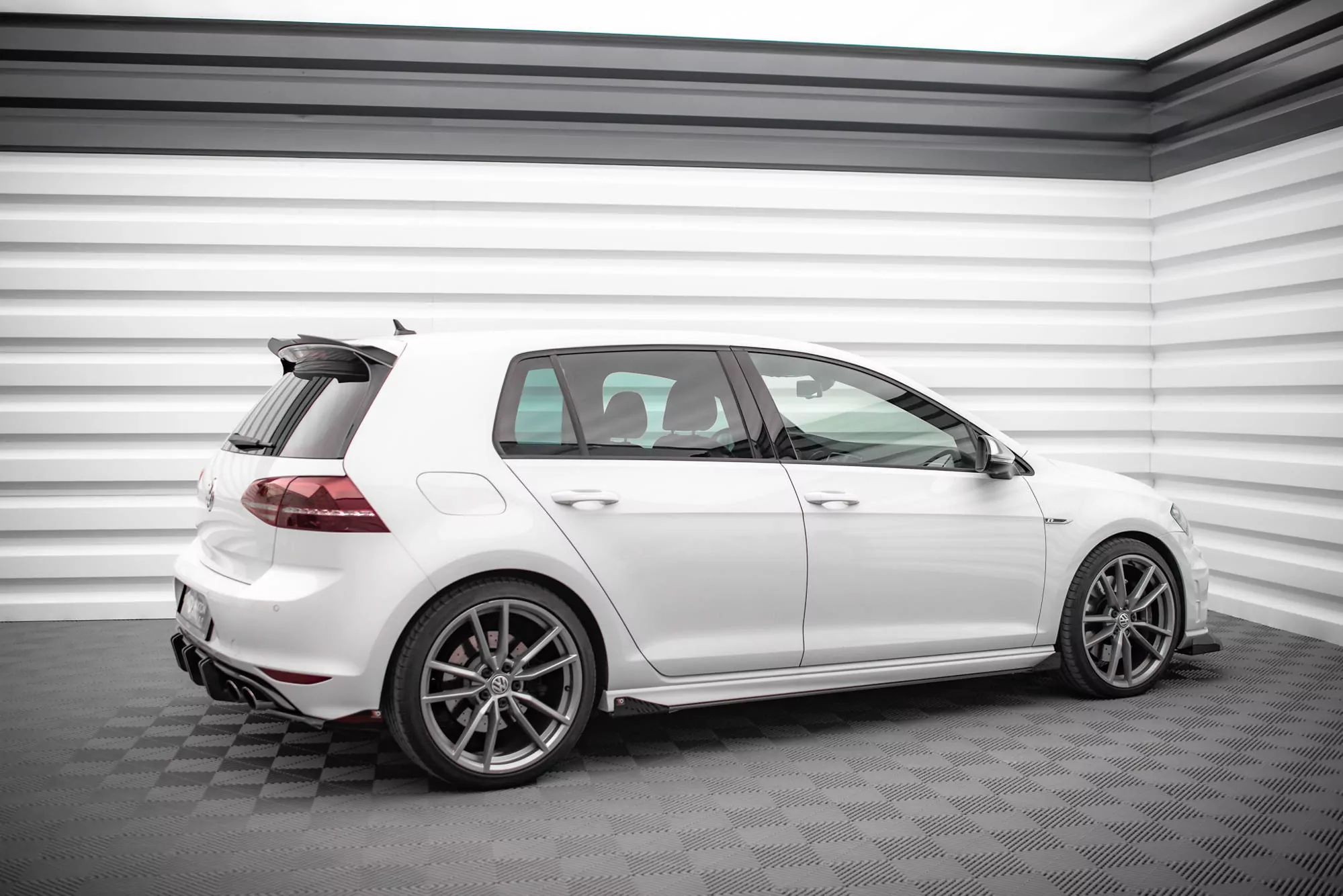 Street Pro Seitenschweller Ansatz Für + Flaps Volkswagen Golf R Mk7 Schwarz Hochglanz