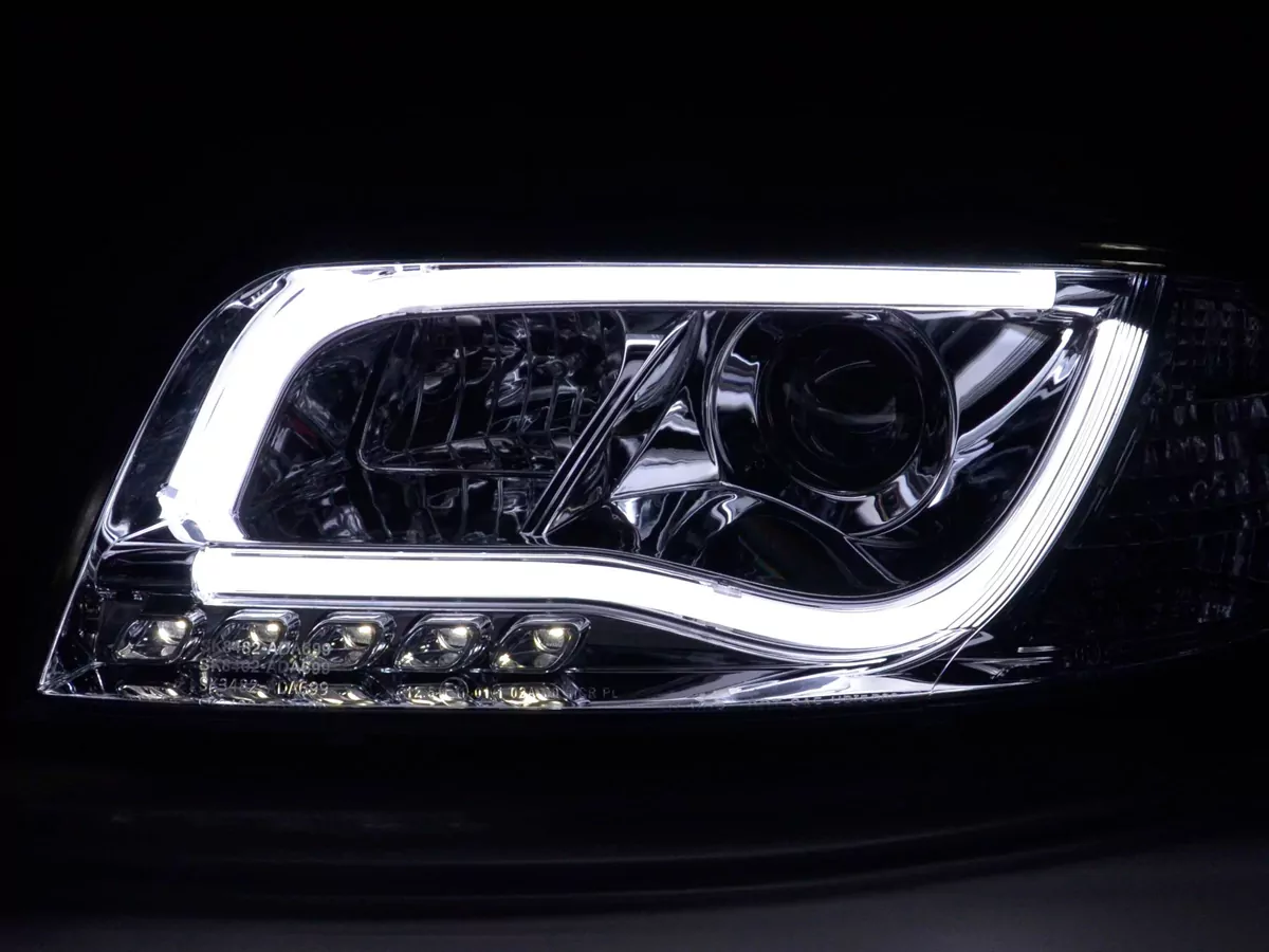 Scheinwerfer Set Daylight LED TFL-Optik Audi A6 Typ 4B Bj. 01-04 chrom