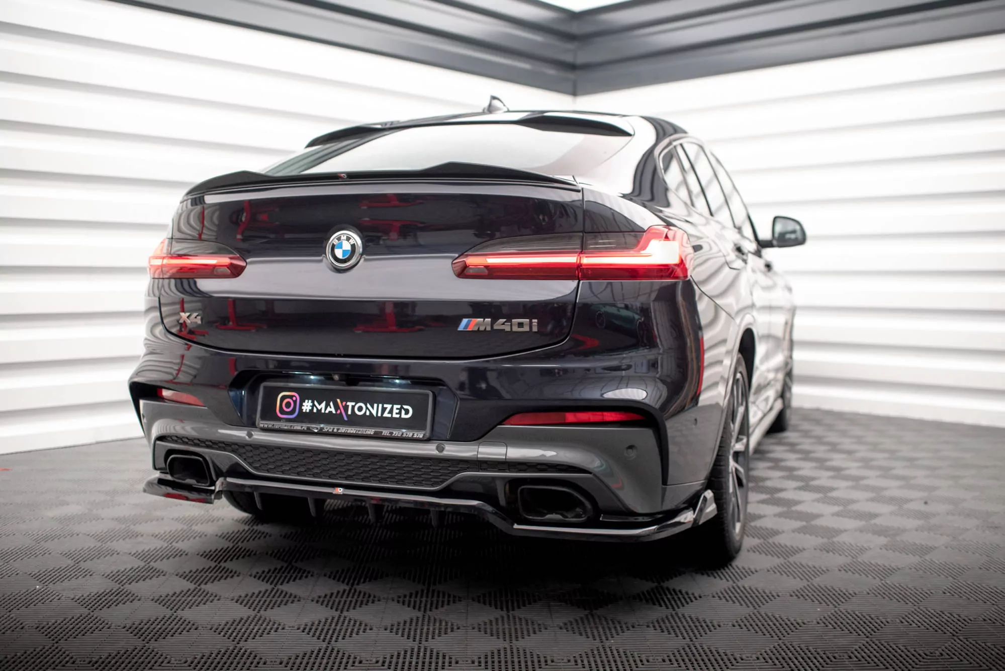 Mittlerer Diffusor Heck Ansatz DTM Look Für V.2 BMW X4 M-Paket G02 Schwarz Hochglanz