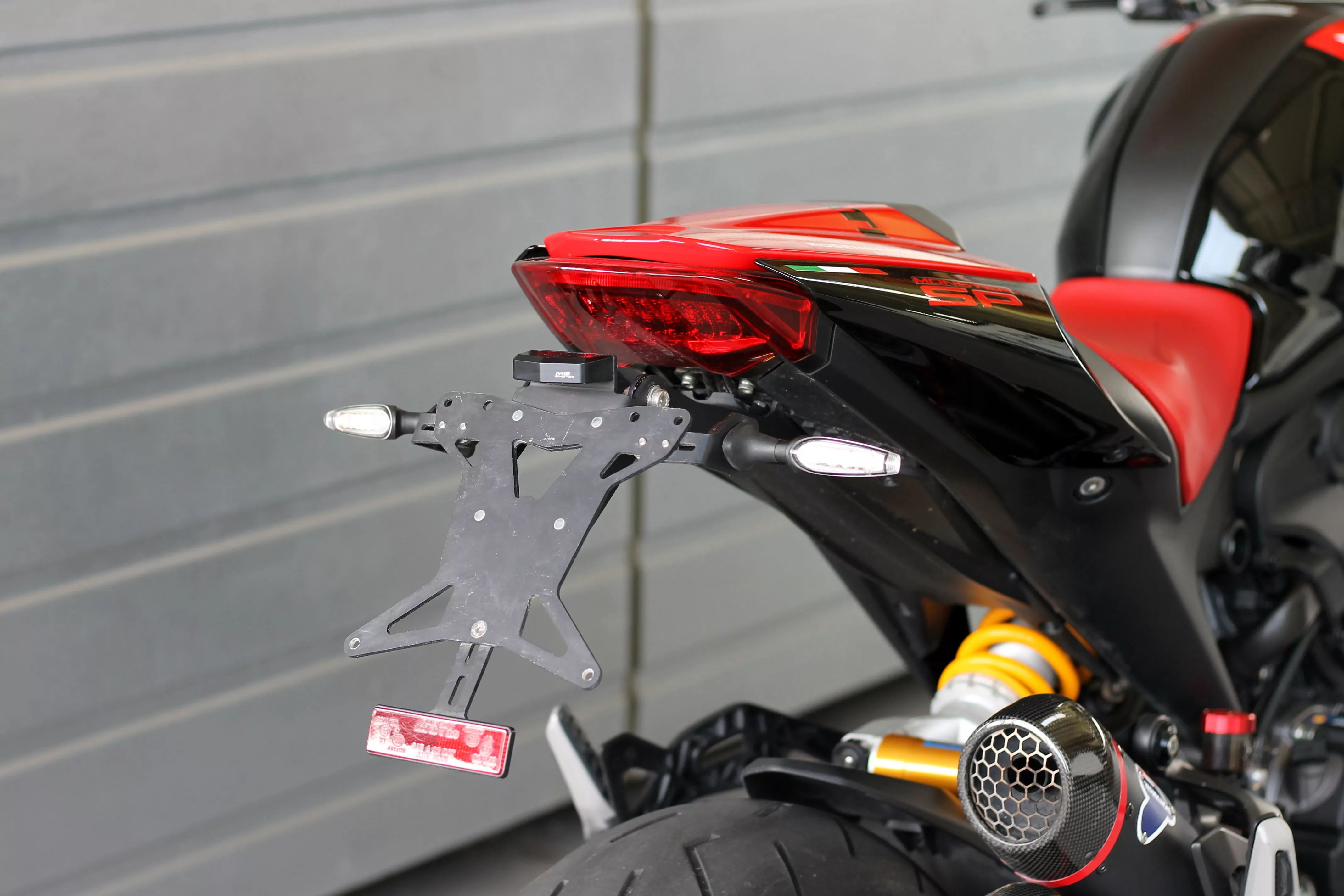 MG Biketec Kennzeichenhalter für Ducati Monster / Monster+ 937 (950) ab 2021