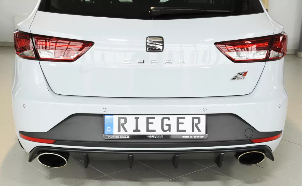 Rieger Heckeinsatz für Seat Leon Cupra (5F) - 5-tür. (ST/Kombi) 03.14-12.16 (bis Facelift) carbon optik