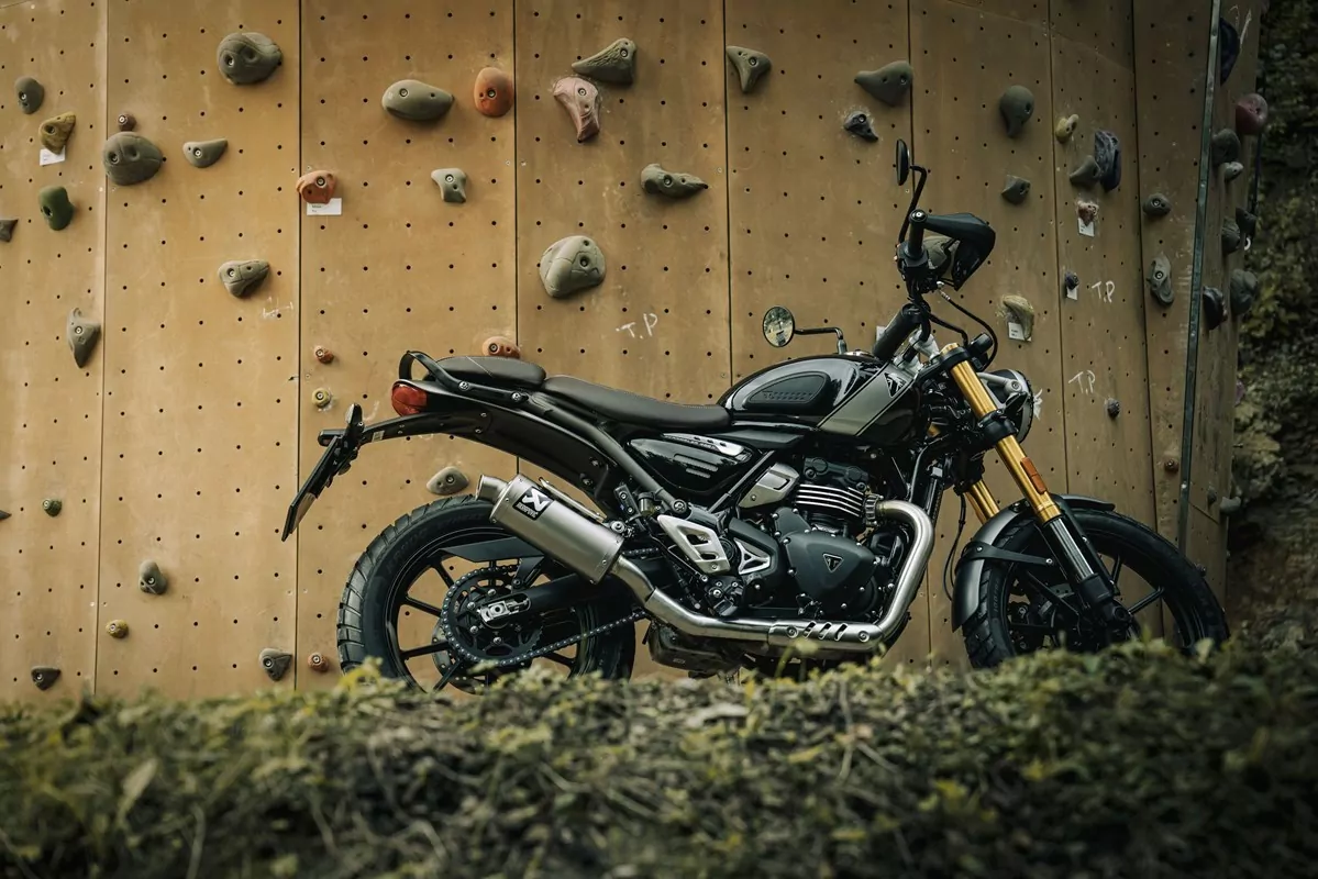 Akrapovic Slip-On Line (Titanium) Auspuff für Triumph Scrambler 400 X 2023-2024