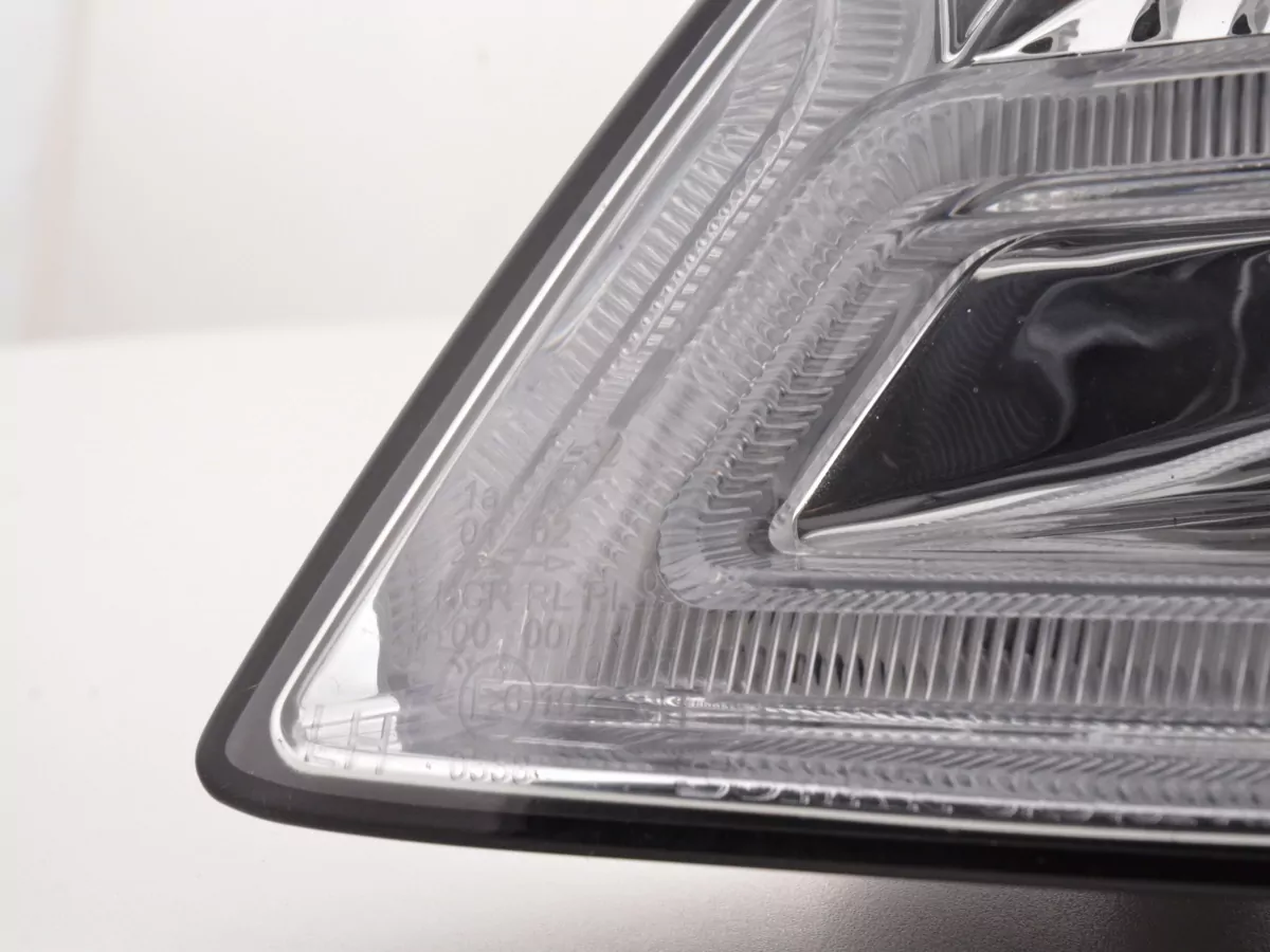 Scheinwerfer Set Daylight LED Tagfahrlicht Audi A4 ab Bj. 2008 chrom