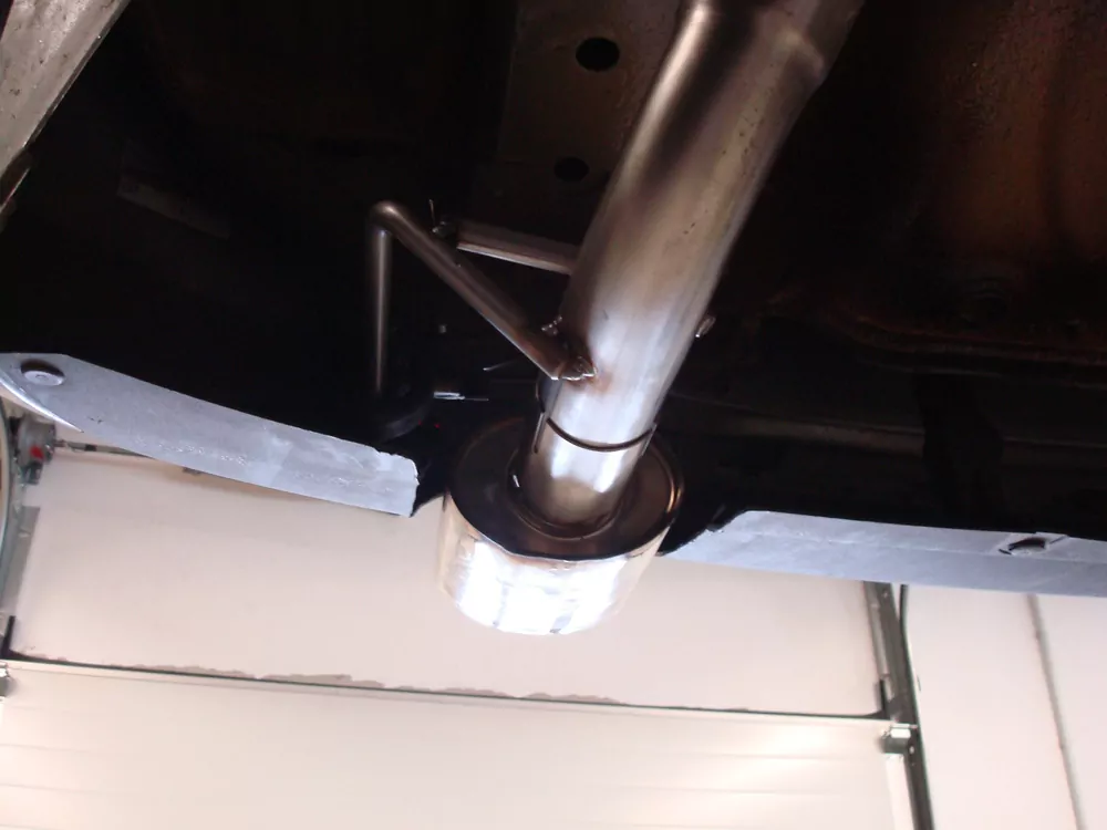 Opel Astra J Limousine  Endschalldämpfer quer Ausgang rechts/links - 135x80 Typ 53 rechts/links