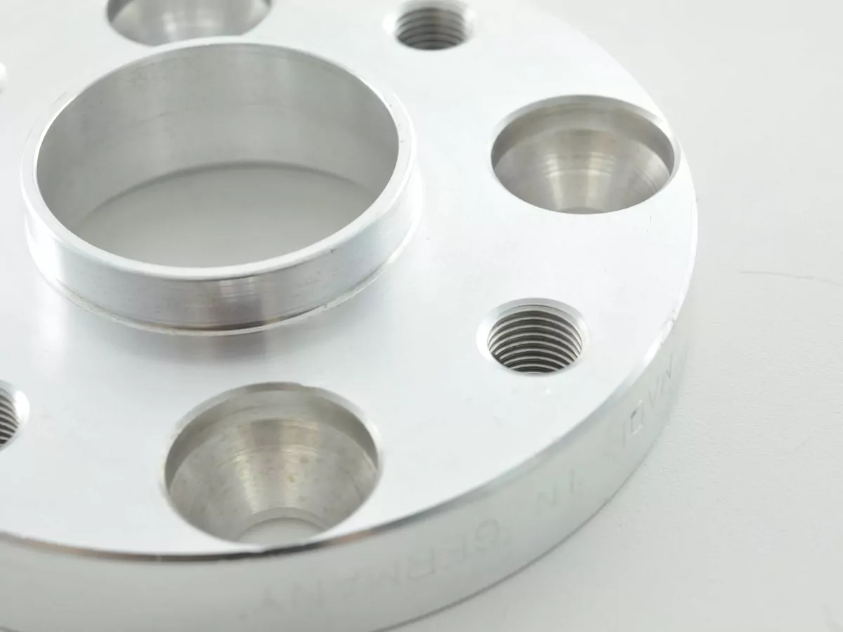 Spurverbreiterung Distanzscheibe System B 30 mm pro Rad Opel Astra J