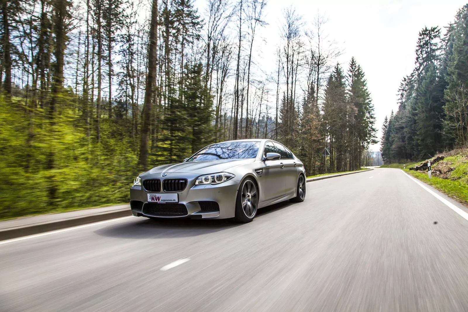 KW Gewindefahrwerk V4 inkl. Stützlager BMW 6er Gran Coupe (F06) 6C, M5/M6 03/2012-10/2018