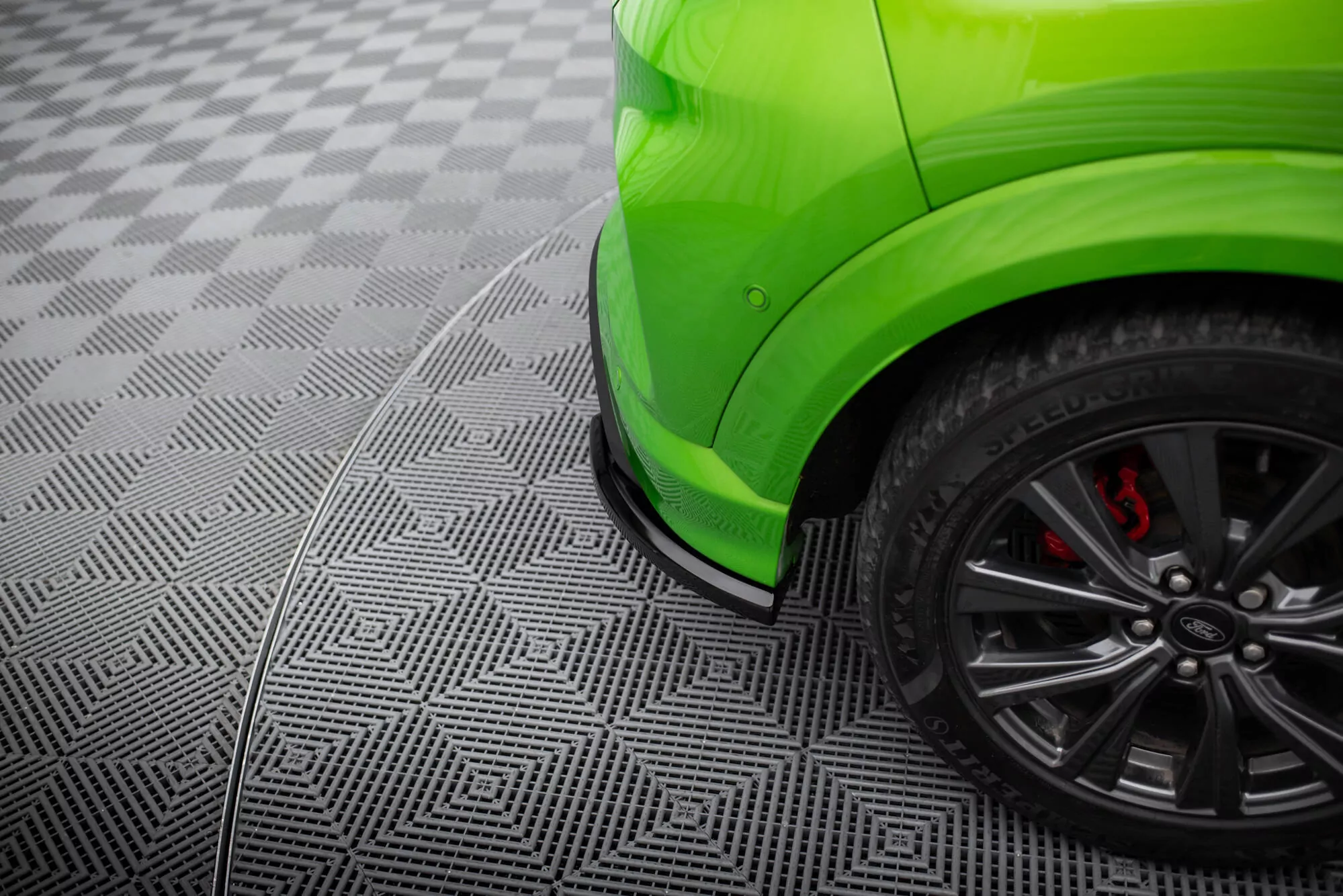 Heck Ansatz Flaps Diffusor Für Ford Puma ST Mk1 Schwarz Hochglanz