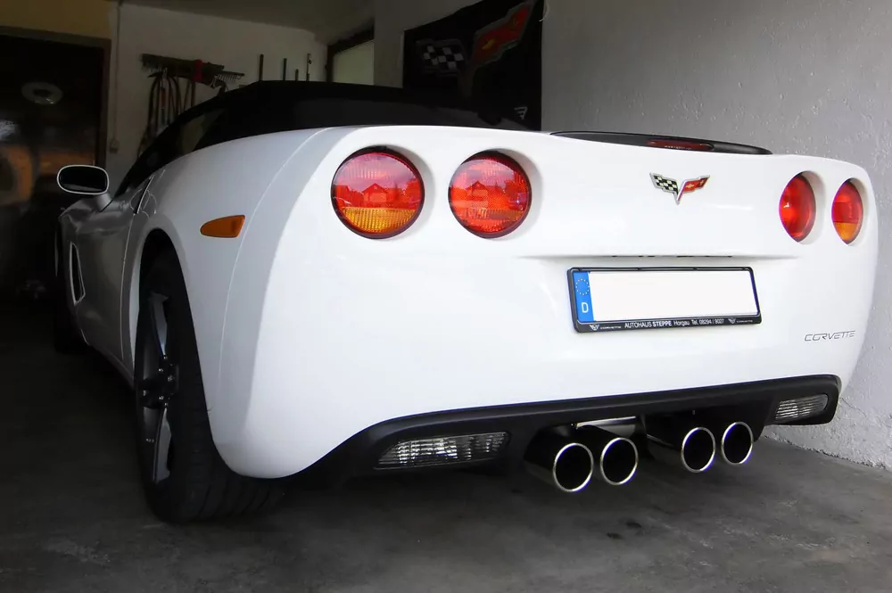 Corvette C06  Endschalldämpfer Ausgang mittig - 4x100 Typ 12 mittig