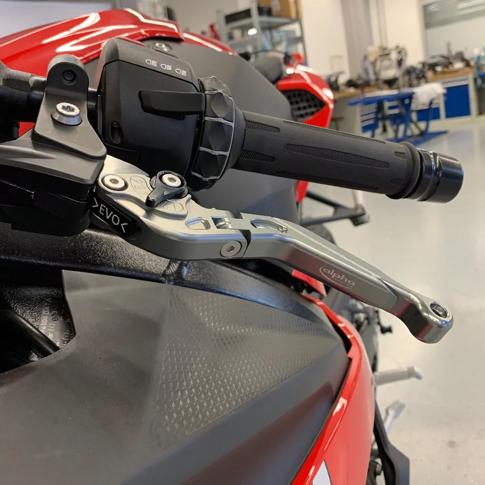 Hebel Set EVO titan für BMW S 1000 RR ab Modelljahr 2019