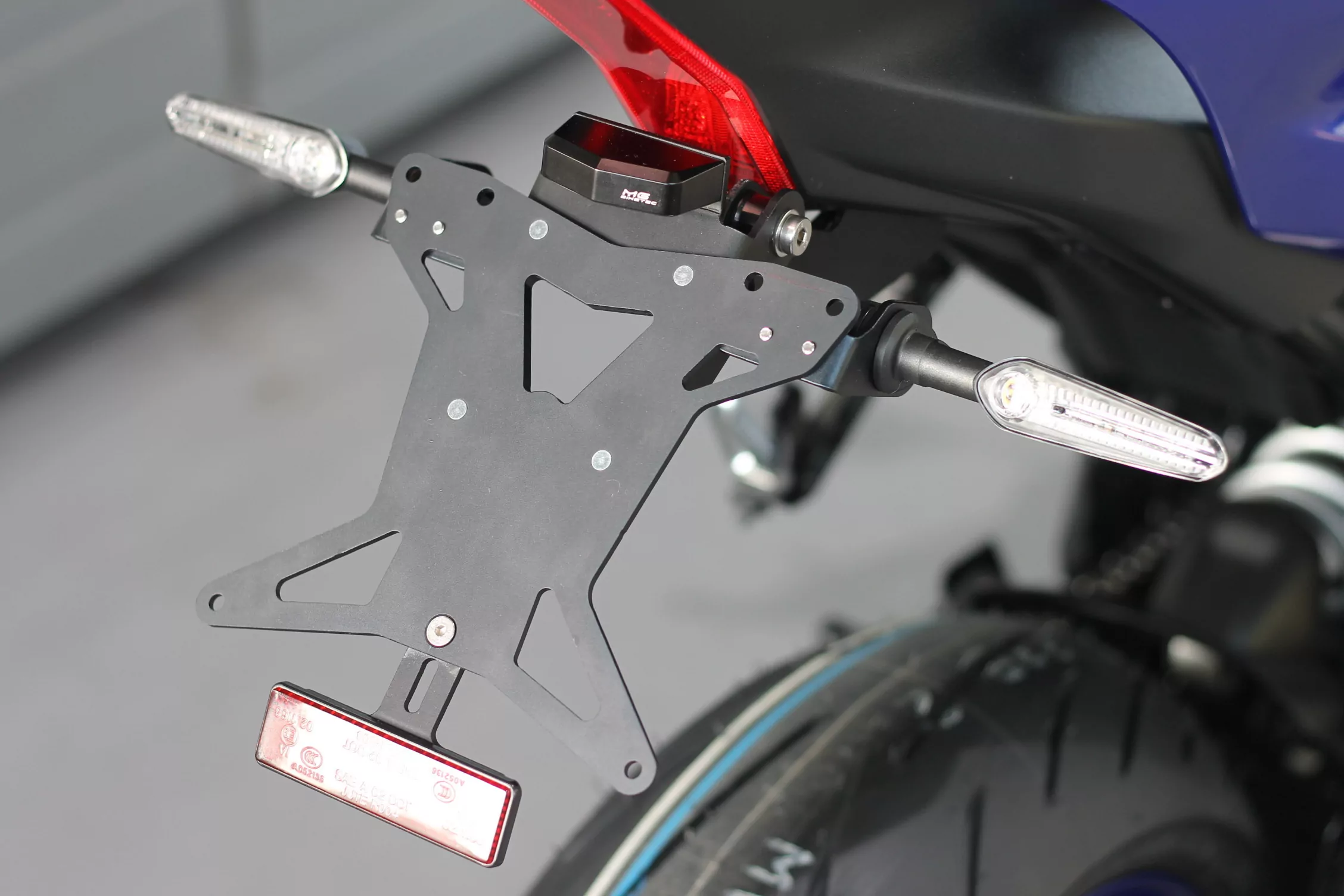 MG Biketec Kennzeichenhalter für Yamaha YZF-R7 ab 2021