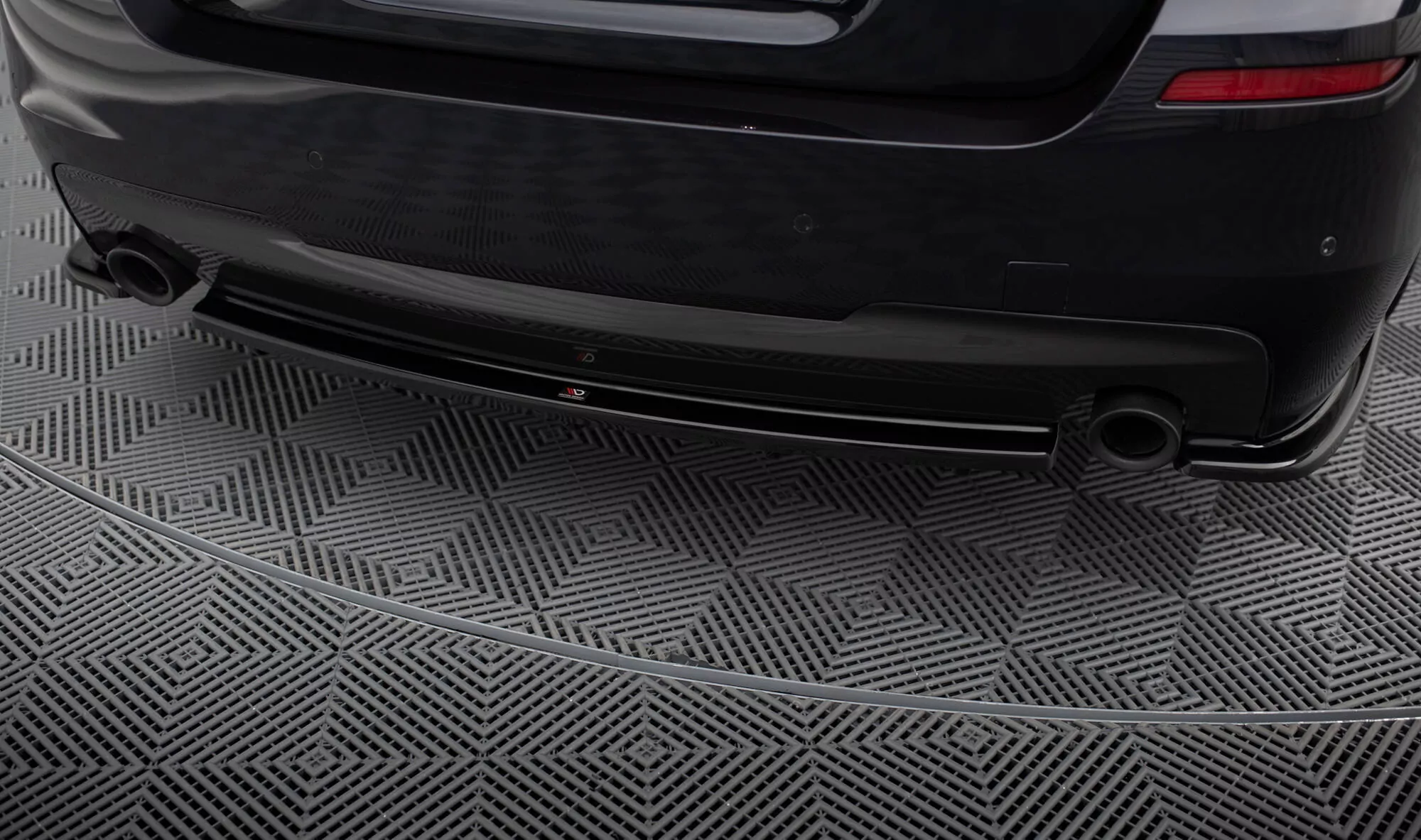 Diffusor Heck Ansatz Passend Für Passend Für BMW 5er F11 M Paket (mit Zwei Einzel Endrohren) Schwarz Hochglanz Schwarz Hochglanz