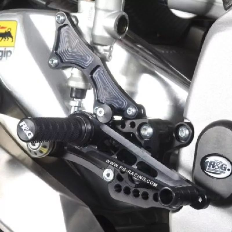NEW R&G Fußrastenanlage Aprilia RSV 4 / Tuono V4 R 09-14