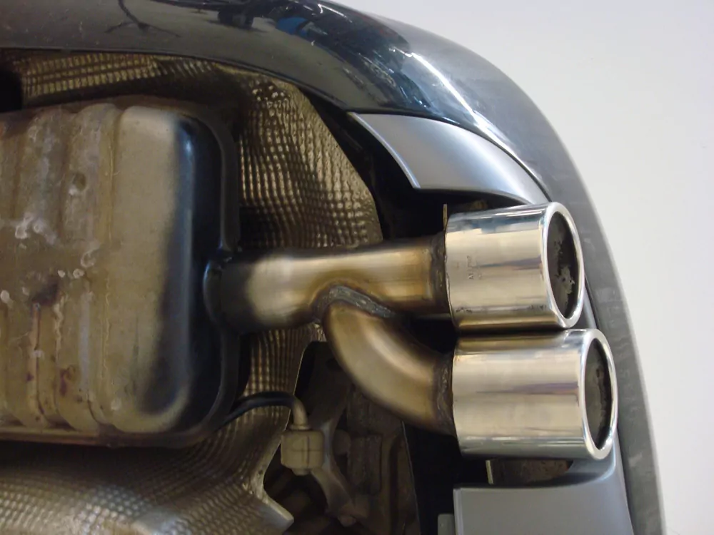 Audi A4 B7 - 1,8l T  Endrohrpaar zum Aufschweißen - 2x88x74 Typ 32 rechts/links