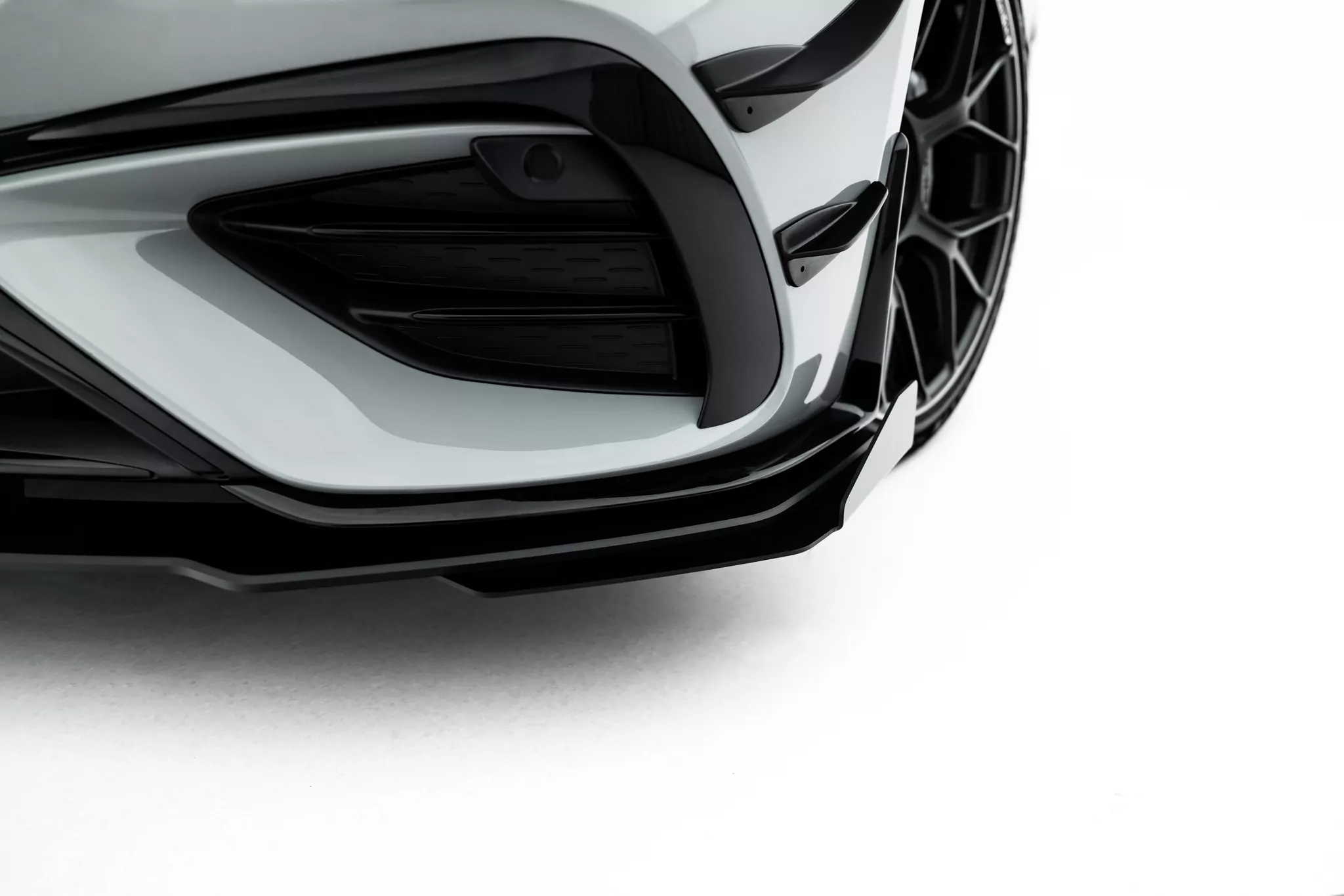 Street Pro Front Ansatz + Flaps Für Mercedes-AMG CLE 53 Aero C236 
