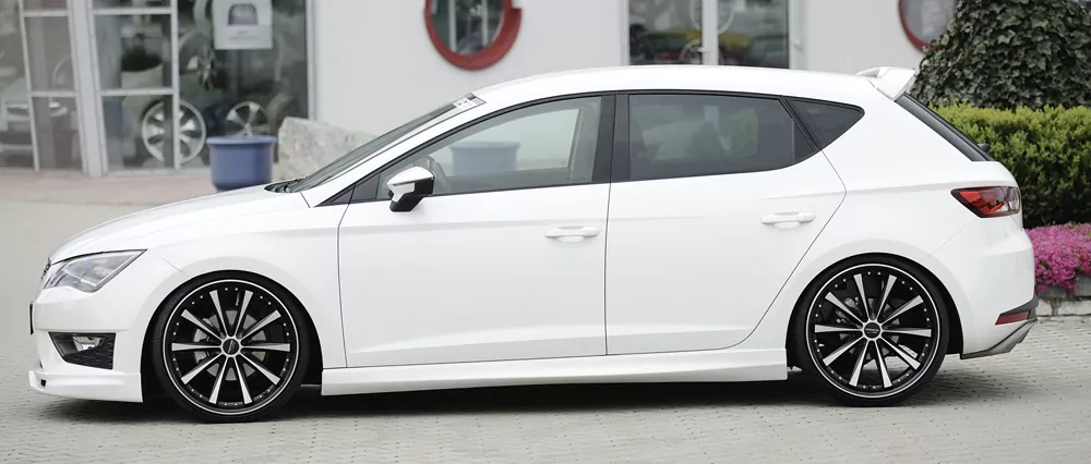 Rieger Seitenschweller für Seat Leon FR (5F) - 5-tür. (ST/Kombi) 01.13- carbon optik