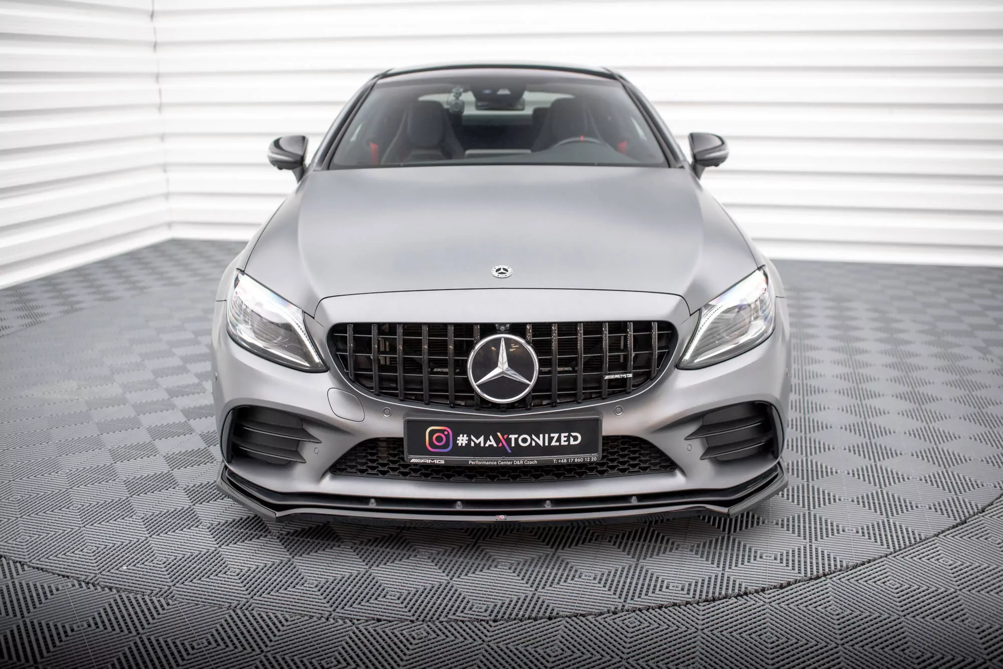 Front Ansatz V.1 Für Mercedes-AMG C43 Coupe / Cabrio / Limousine / Kombi C205 / A205 / W205 / S205 Facelift Schwarz Hochglanz