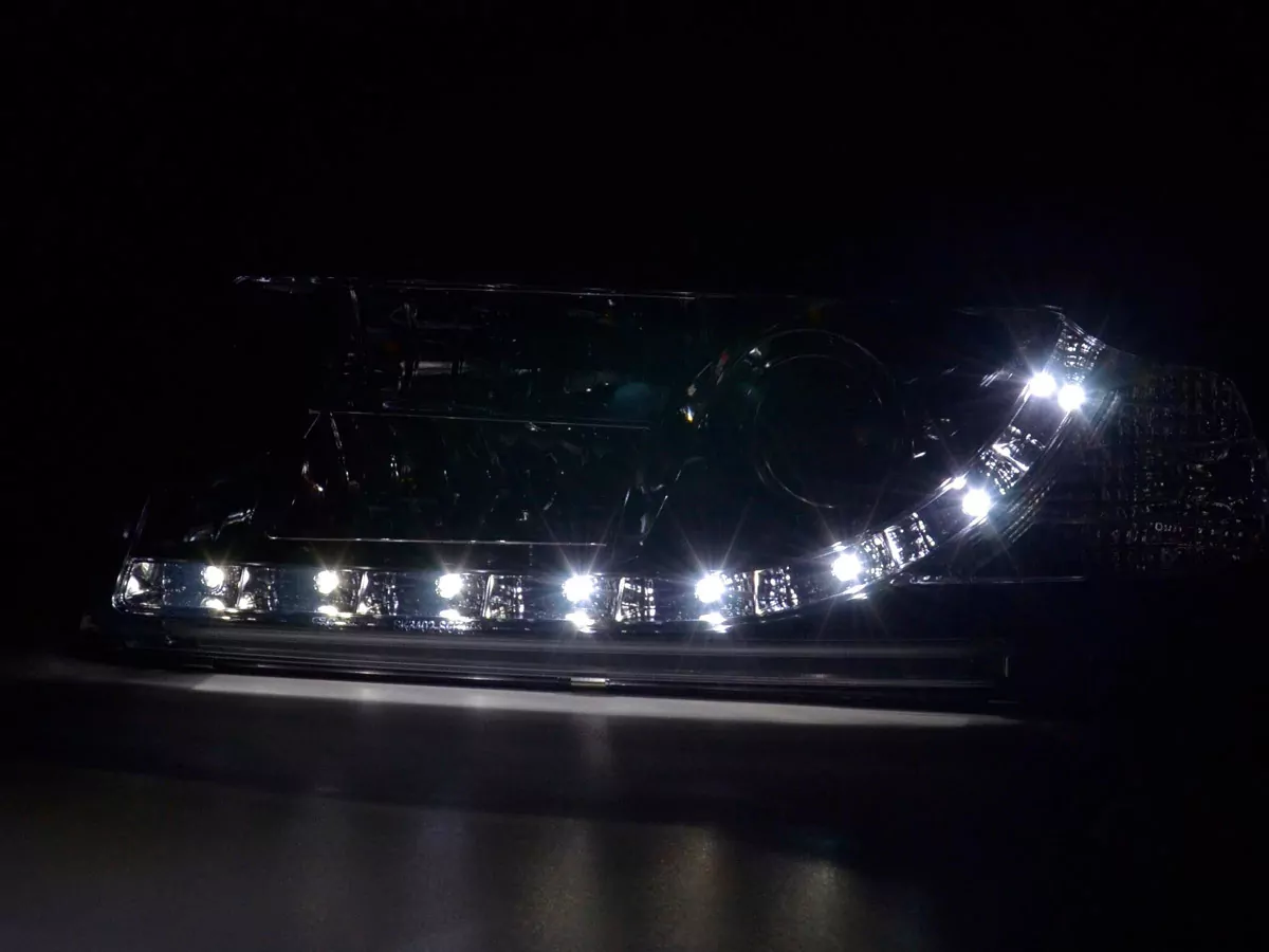 Scheinwerfer Set Daylight LED TFL-Optik Skoda Octavia Typ 1U Bj. 01-04 chrom