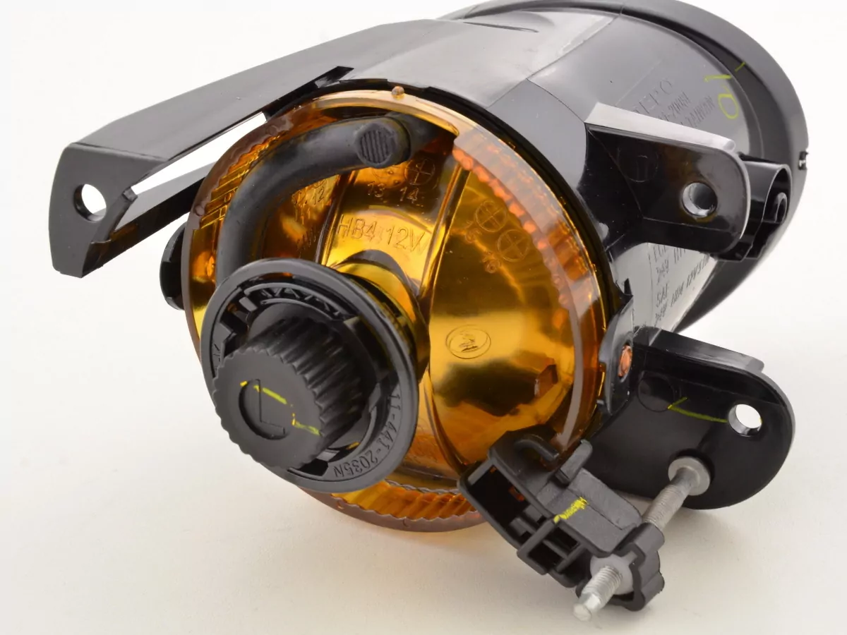 Verschleißteile Nebelscheinwerfer links VW Passat (B6/3C) Bj. 06