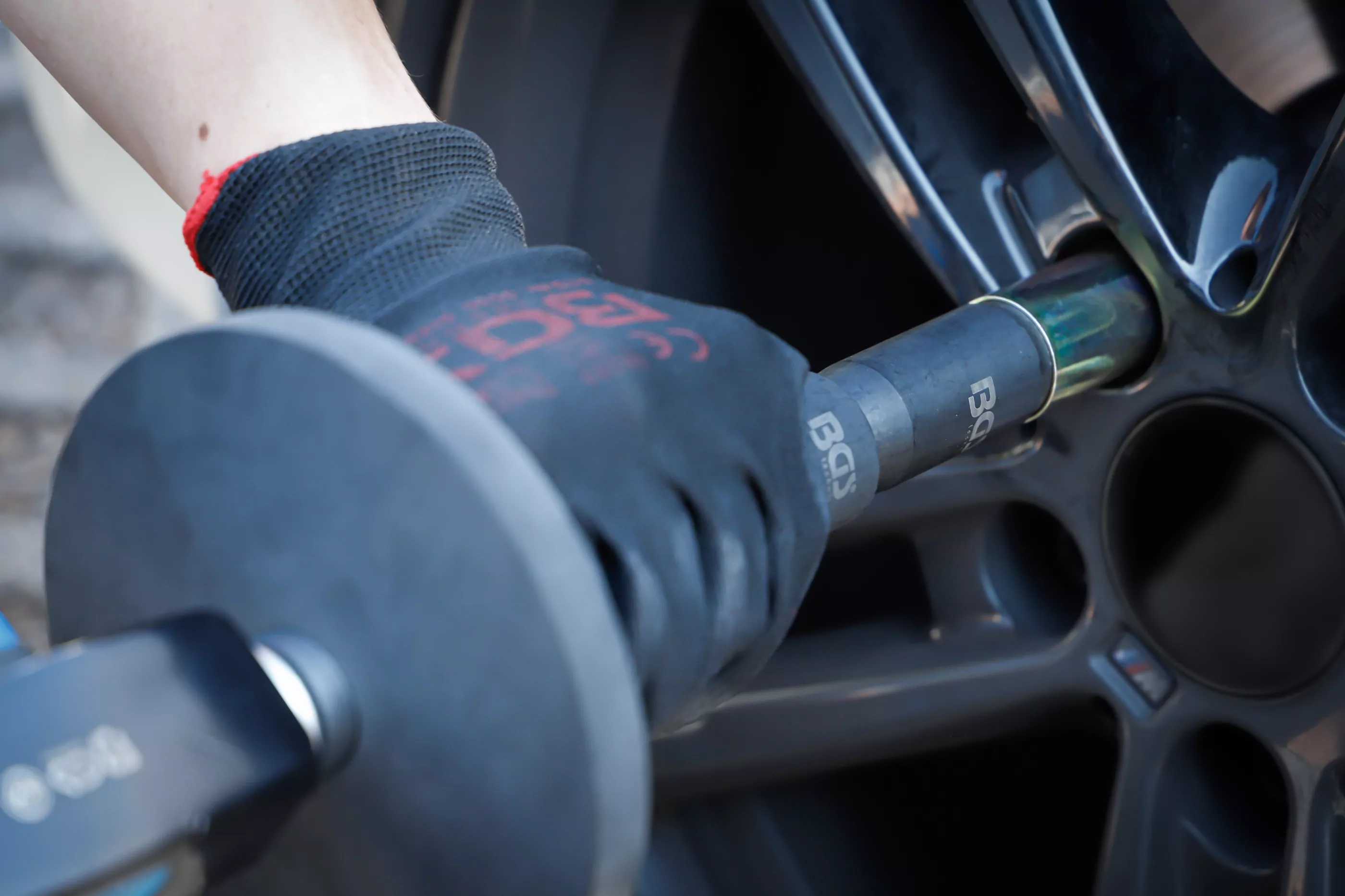 Werkstattwageneinlage 1/3: Felgenschloss-Demontage-Satz | universal