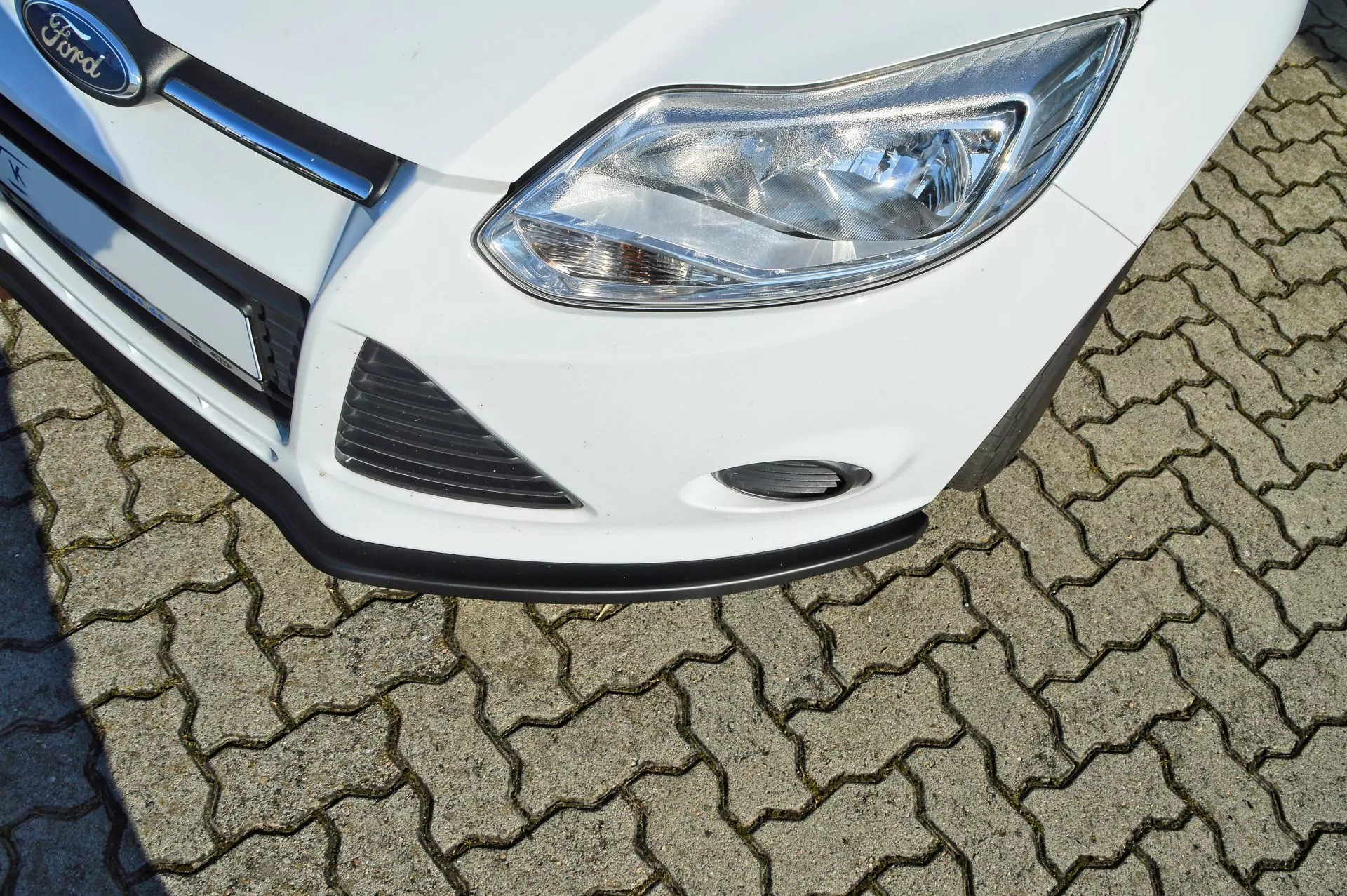 CUP Frontspoilerlippe für Ford Focus : DYB Bj. 2010-2014