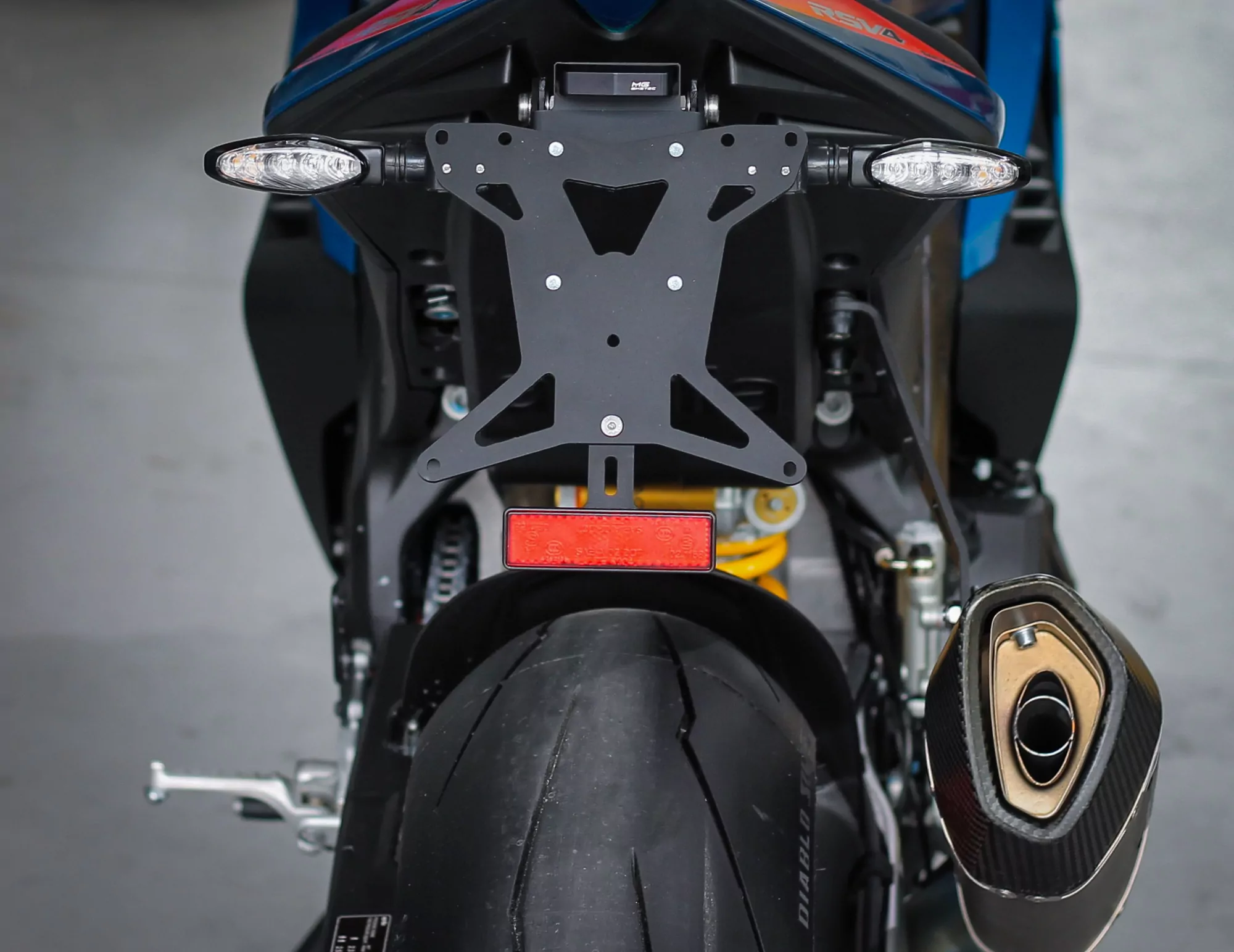 MG Biketec Kennzeichenhalter für Aprilia RSV4 / Factory ab 2025