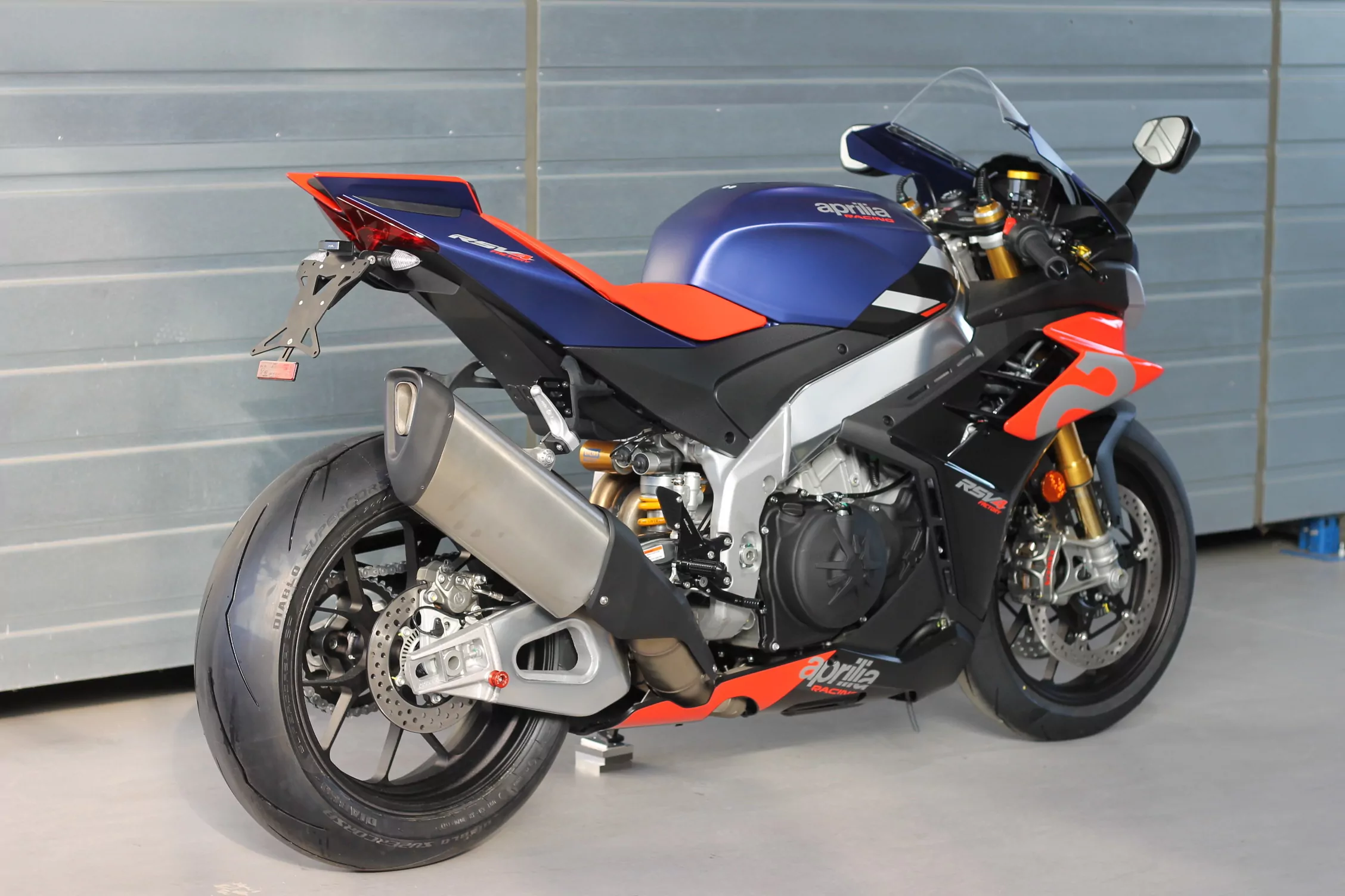 MG Biketec Kennzeichenhalter für Aprilia RSV4 1100 / Factory ab 2021