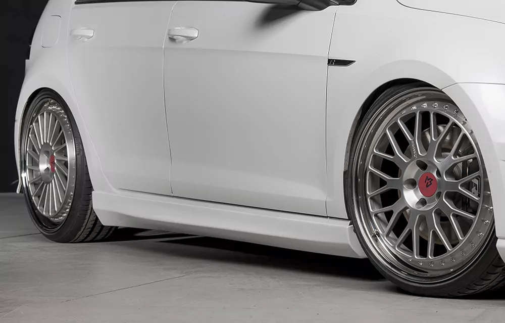Rieger Seitenschweller rechts  matt schwarz für VW Golf 7 GTD 5-tür. 06.13-