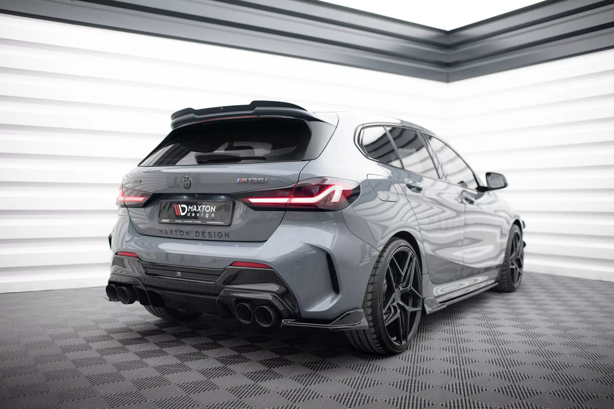 Diffusor Heck Ansatz Passend Für V.2 Passend Für BMW 1er F40 M-Paket/ M135i Schwarz Hochglanz Schwarz Hochglanz