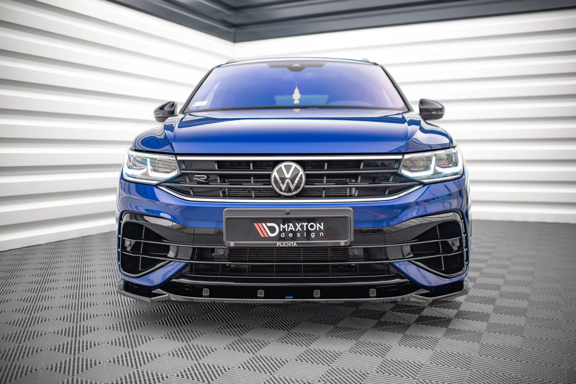 Front Ansatz V.3 Für Volkswagen Tiguan R / R-Line Mk2 Facelift Schwarz Hochglanz