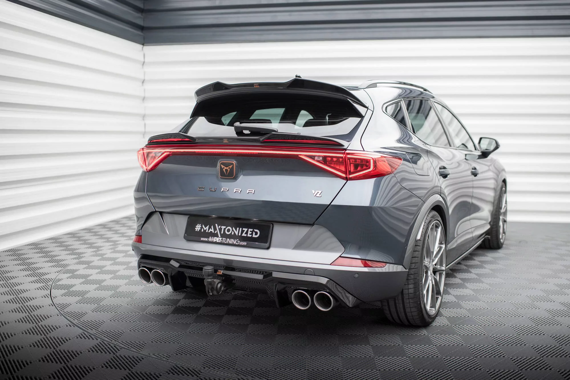 Diffusor Heck Ansatz Für + Endschalldampfer Sportauspuff Attrappe Cupra Formentor Mk1 Facelift